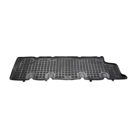 Renault Trafic III 2014–2021 / Opel Vivaro B 2014–2019 / Nissan NV300 2016– / Fiat Talento 2016–2020 3. istmerea kummimatt